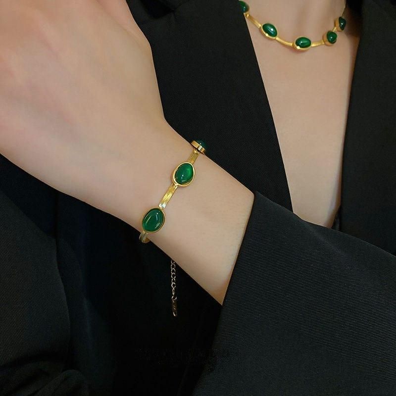 Oval Green Crystal Pendant Necklace Set With Bracelet for girls and women's